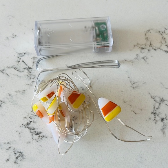 Pier 1  Candy Corn 5' LED Glimmer Strings - Picture 6 of 13